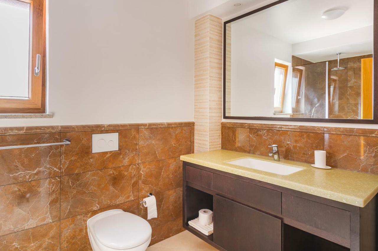 Luxury Apartments Villa Matea 2 Malinska Εξωτερικό φωτογραφία