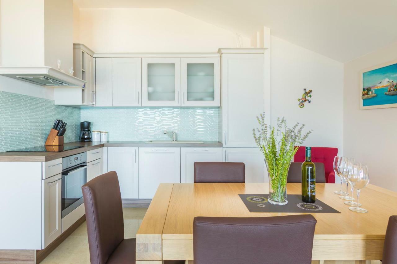 Luxury Apartments Villa Matea 2 Malinska Εξωτερικό φωτογραφία